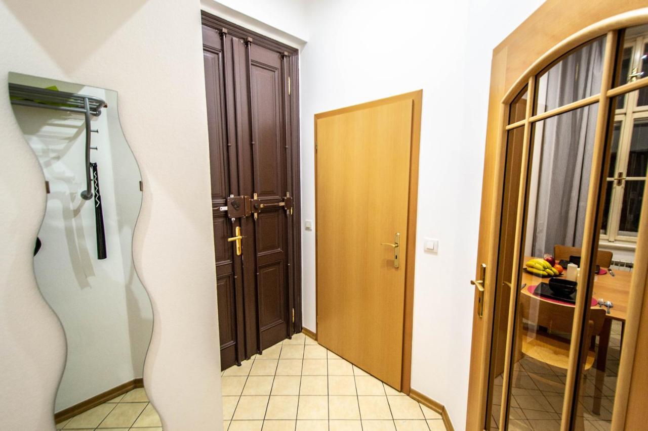 Vojtesska Apartment By Ruterra Prag Exteriör bild